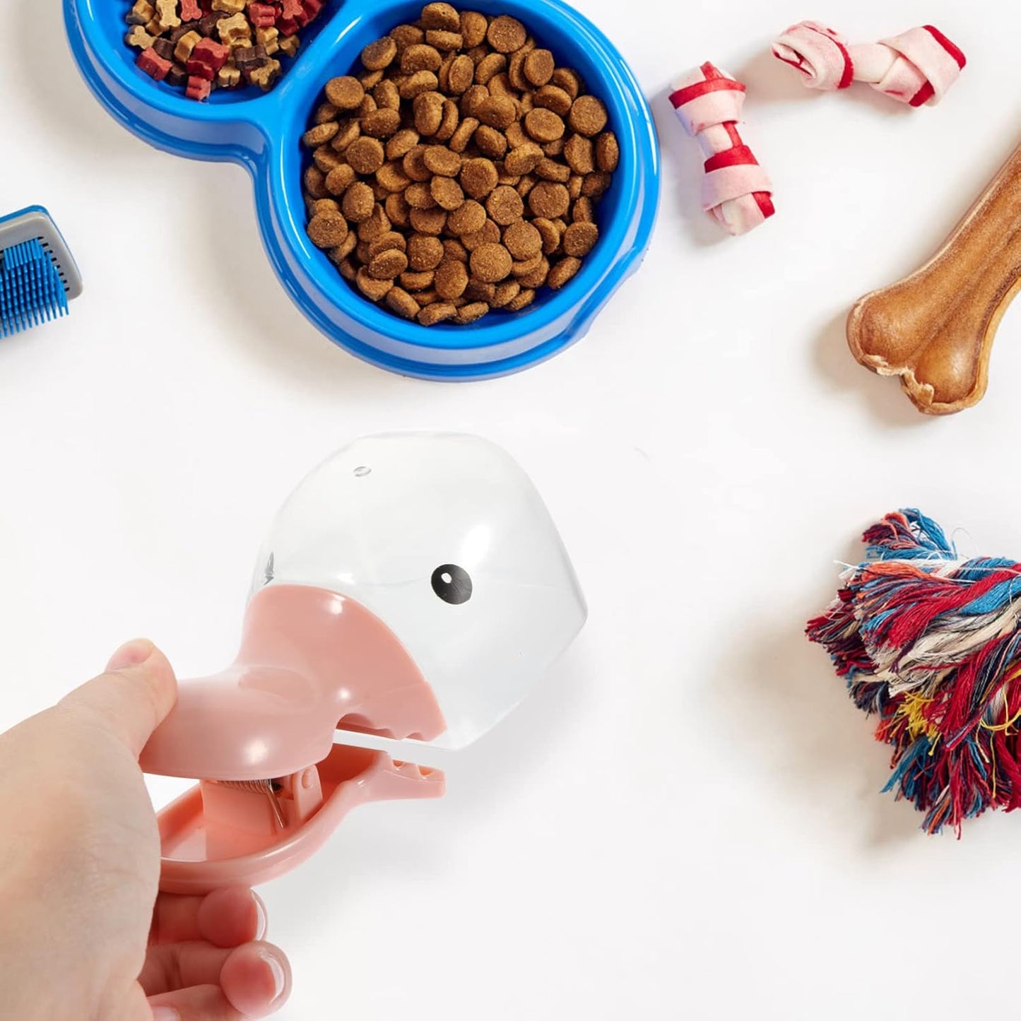 2-in-1 Pet Food Scoop With Bag Clip