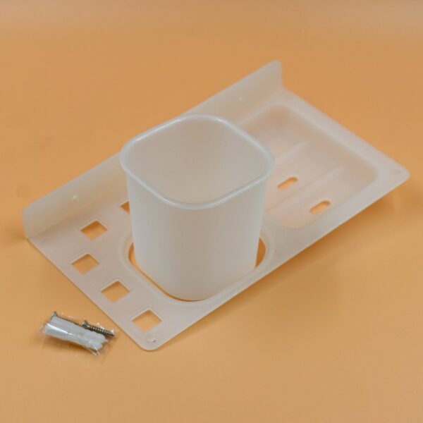 4776 3 in 1 Plastic Soap Dish and plastic soap dish tray used in bathroom and kitchen purposes.